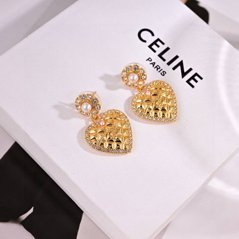 Pre Order Luxury Heart Shape Gold Pearl Earrings