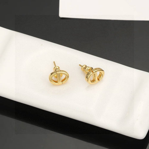 Pre Order Luxury Design Gold Stud Earrings