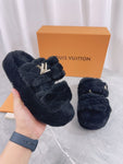 Pre Order Luxury Fur Gold Logo Platform Slippers