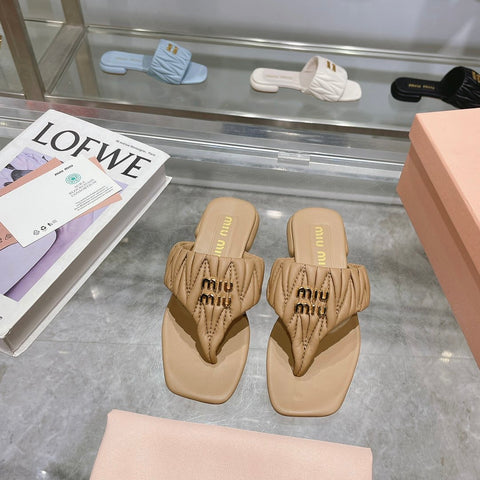 Pre Order Luxury Pleated Design Logo Flip flops