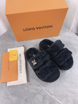 Pre Order Luxury Fur Gold Logo Platform Slippers
